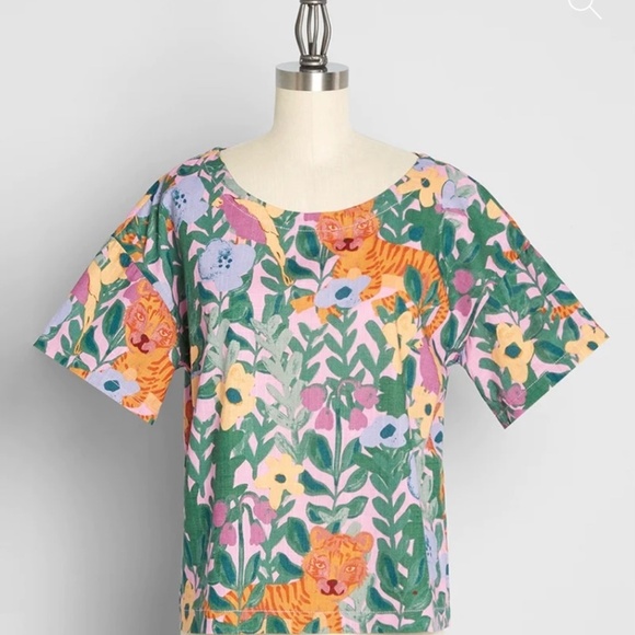 Modcloth- Princess Highway Tiger Hideaway Pink Floral Boxy Top. NWT MSRP $55 - Picture 1 of 7